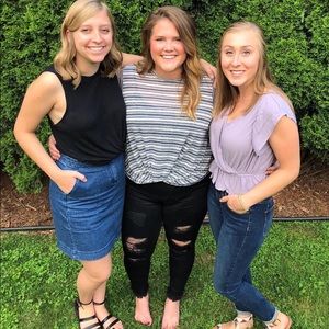 Navy/White Striped Top